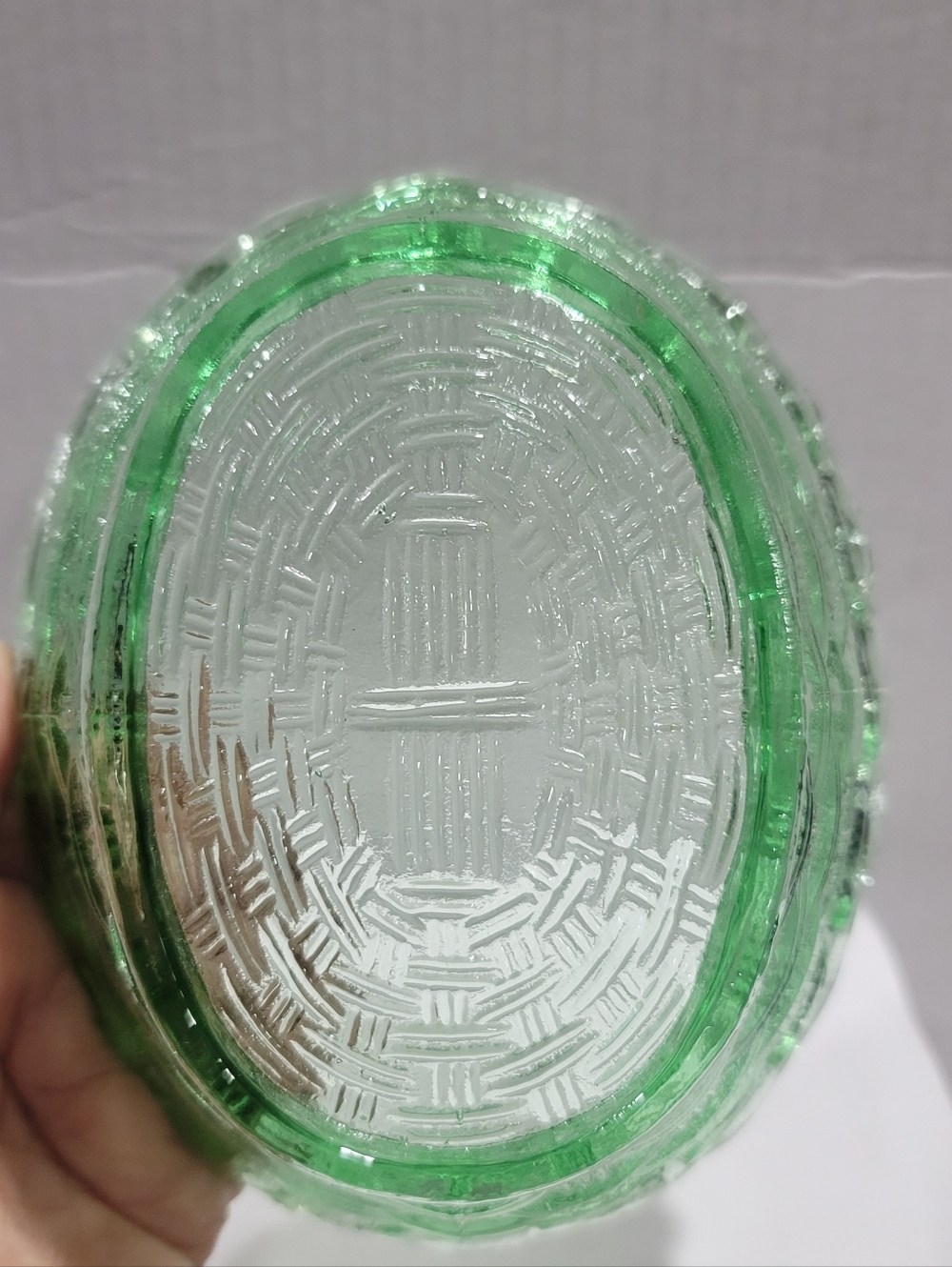 Green Glass Hen on Nest Covered Dish Vintage Style - Picture 7 of 11